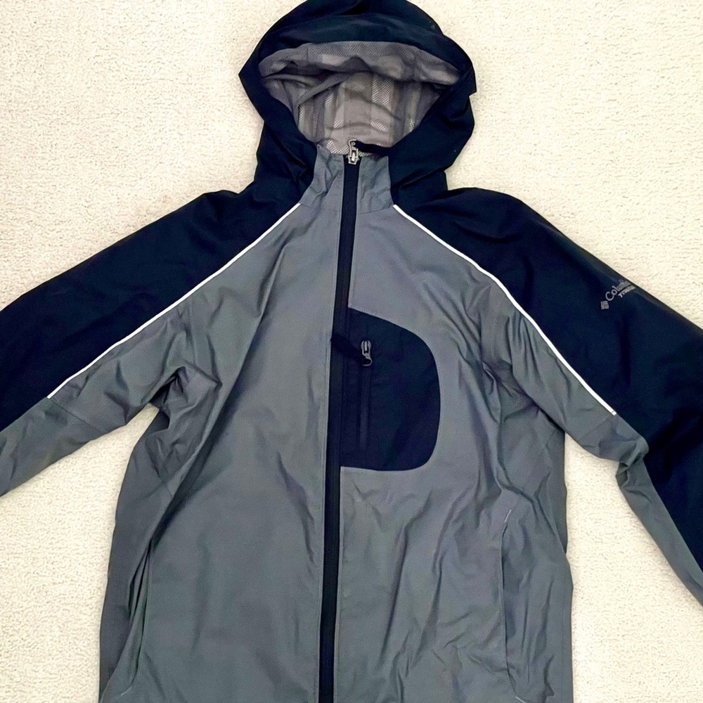 Columbia waterproof jacket boys (10-12 year)
